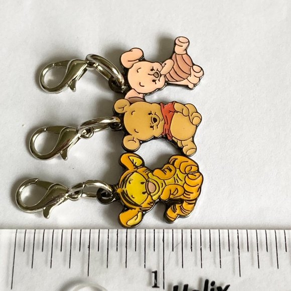 Vintage Disney Winnie The Pooh Tigger Eeyore 6 Clip On Charms Purse Zipper Pull - Picture 11 of 11
